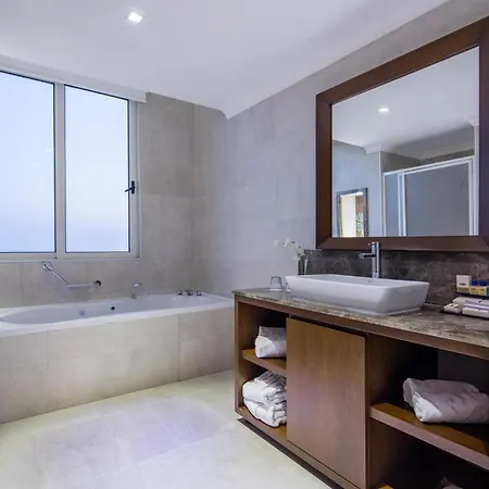 Acapulco Hotel 5*