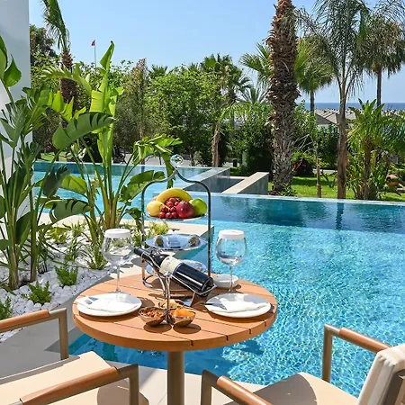 Acapulco Hotel 5*