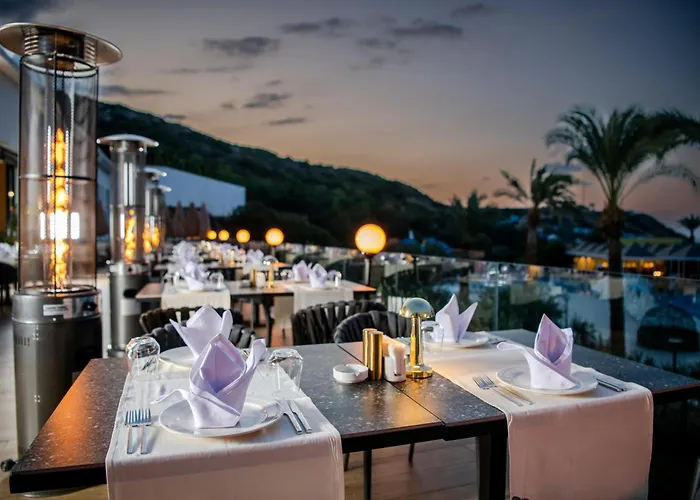 Acapulco Hotel Agios Epiktitos